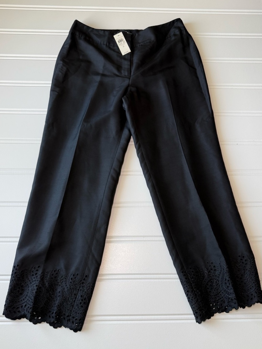 Ann Taylor 100% Silk Scallop Hem Cropped Pants Black 8 Dress NEW